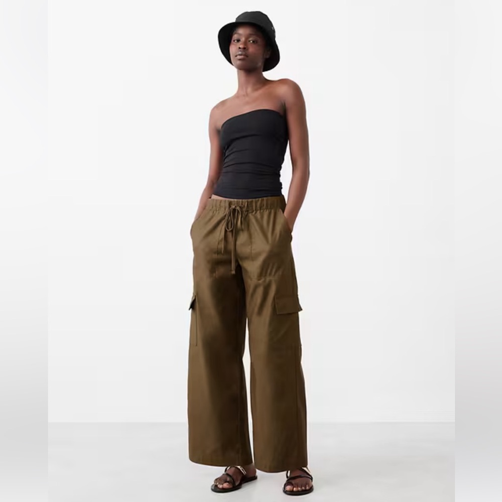 Banana Republic cargo pants